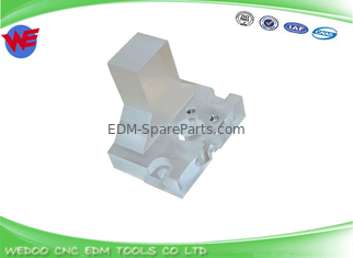 A290-8119-Z783 Fanuc EDM Base del cilindro acrilico BASE del cilindro 42*43*29.6MM