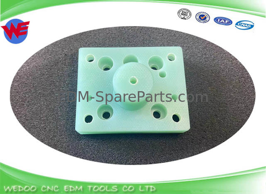 A290-8130-X763 Fanuc Isolatore EDM Parts Lower Jet Block 54*43*10*26MM serie a-B