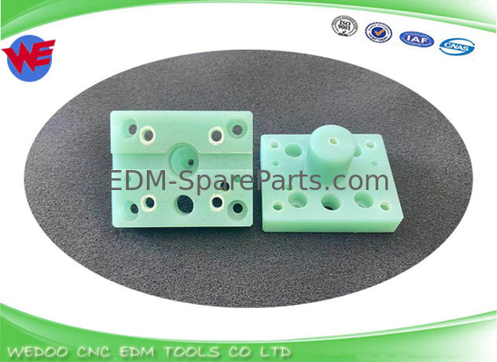 A290-8130-X763 Fanuc Isolatore EDM Parts Lower Jet Block 54*43*10*26MM serie a-B
