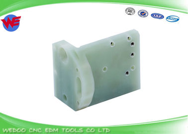 A290-8110-Y761 F309 Piastra isolante Fanuc Base guida inferiore a-C A290-8110-Y761
