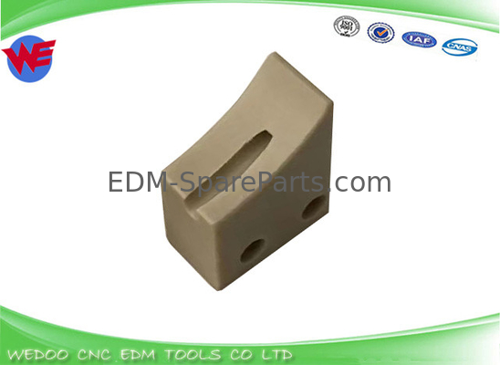 Fanuc A290-8119-X628 WIRE GUIDE BASE Ceramica 14*18*8 Copertura F Per Alpha-1iE