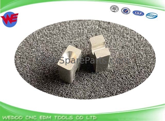 A290-8120-Z782 ELECTRODE HOLDER Fanuc EDM Ricambi 10*10*6mm