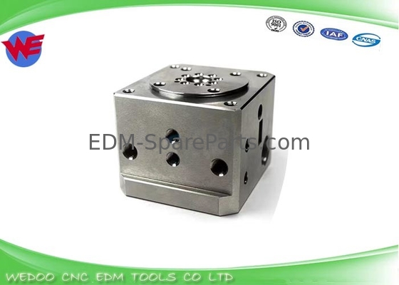 AQ400 AQ600 Guida tenitore blocco Sodick parti EDM Die blocco L posizione superiore
