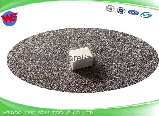 A290-8102-X657 Elettrodo da taglio secondo EDM Fanuc 6*6*10mm