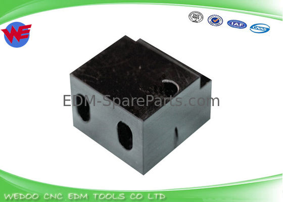 Il blocchetto di guida di plastica F8901 Fanuc EDM parte le serie A290-8021-X803 di W