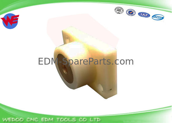 X055C081G53 DT39800 Supporto per la guida a striscia inferiore MV Mitsubishi Wire EDM Consumables