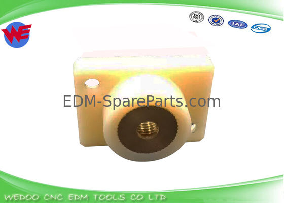 X055C081G53 DT39800 Supporto per la guida a striscia inferiore MV Mitsubishi Wire EDM Consumables