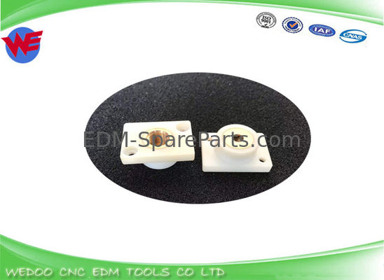 X055C081G53 DT39800 Supporto per la guida a striscia inferiore MV Mitsubishi Wire EDM Consumables